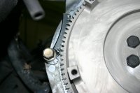 ボルトを緩める場合